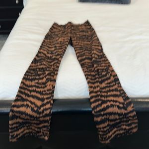 Cute pants by Motel